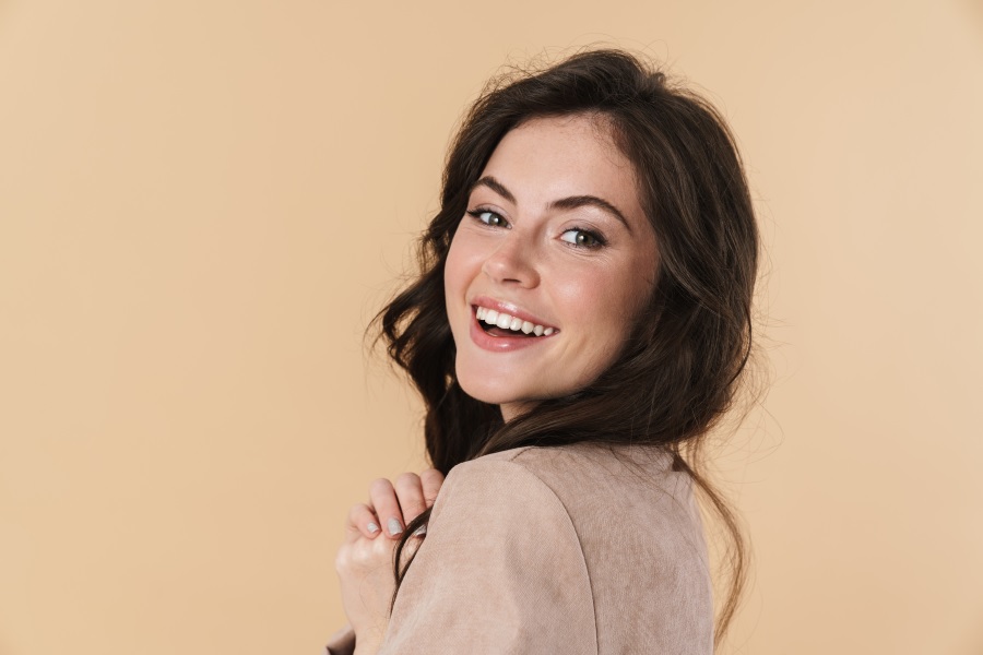 HOW LONG DO TEETH WHITENING RESULTS LAST?