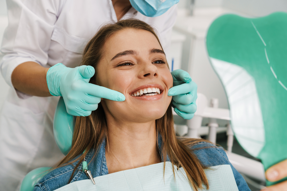 COSMETIC DENTAL SERVICES TO IMPROVE YOUR SMILE