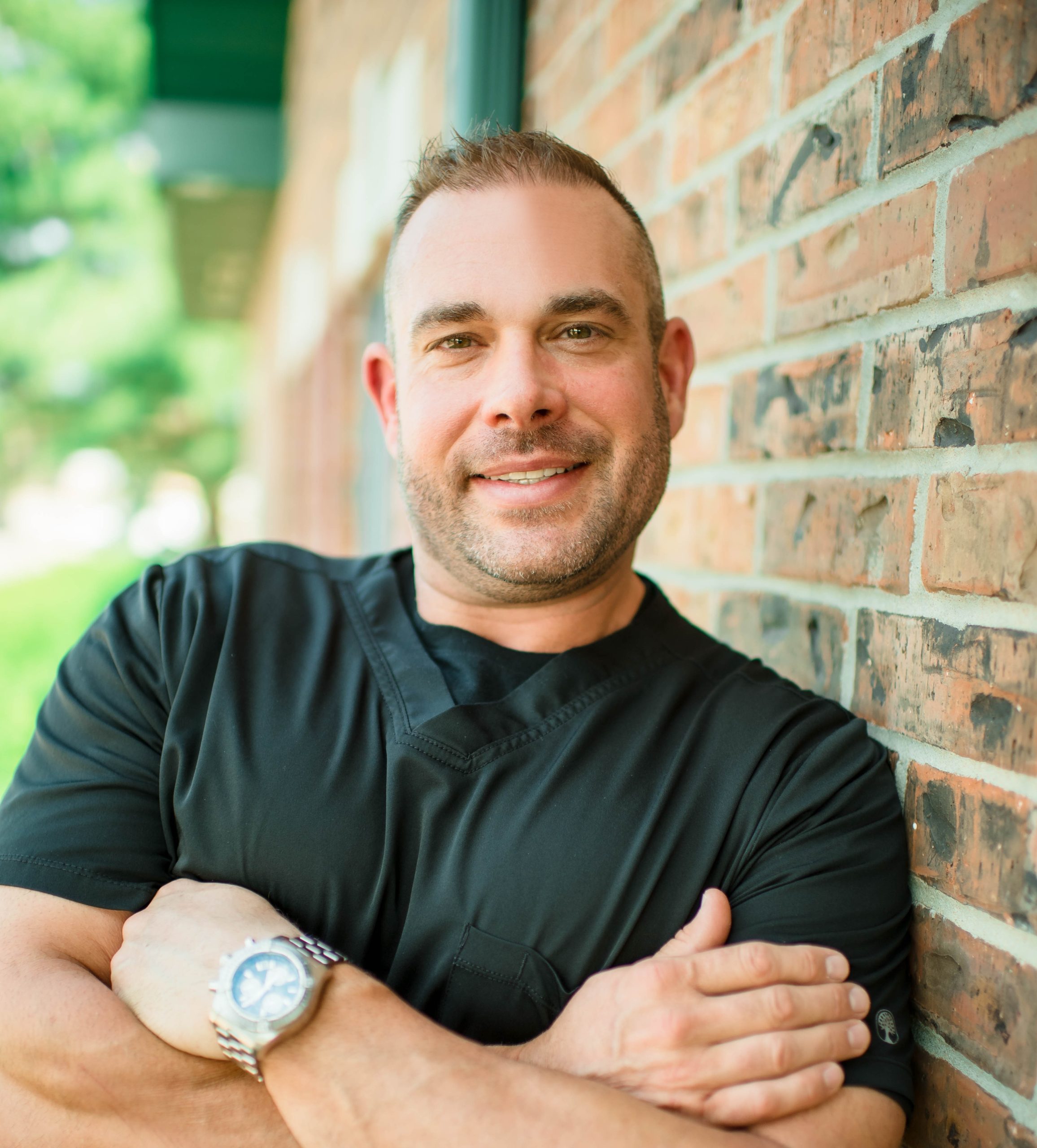 image of the doctor Trey Kalbaugh